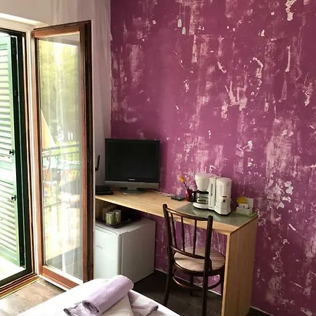 Sajeta Beach Apartment Drvenik (Split-Dalmatia)